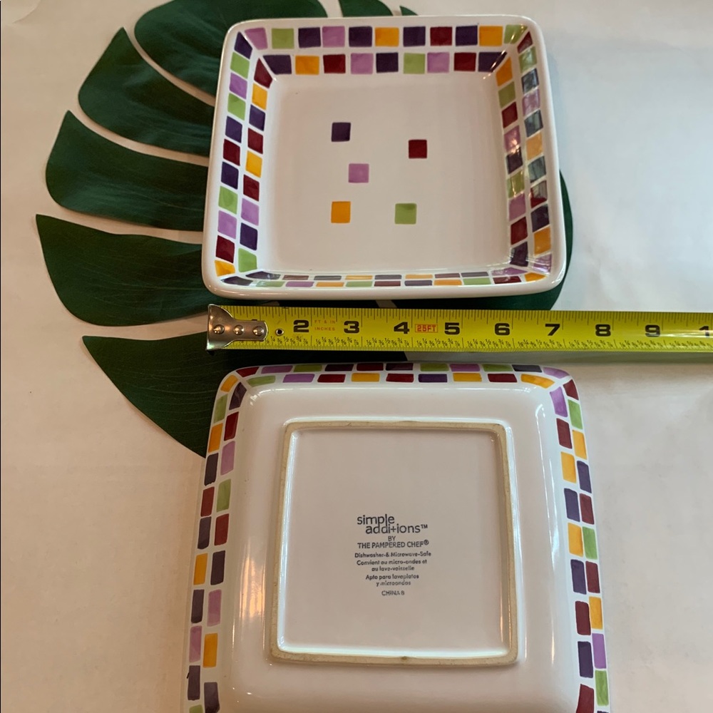 Pampered chef dishes - tile pattern (2) 7” x 7” sq